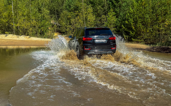 
            KGM Rexton vs Haval H5. Мы сравнили рамники из Кореи и КНР на бездорожье
        