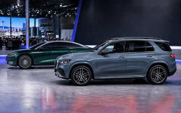 
            От Exeed до Mercedes. Названы десять главных премьер автосалона в Чэнду
        