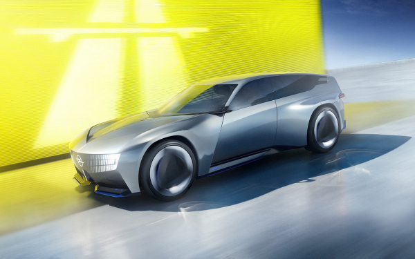 
            Opel представит электрическую Corsa и еще две новинки. Фото
        