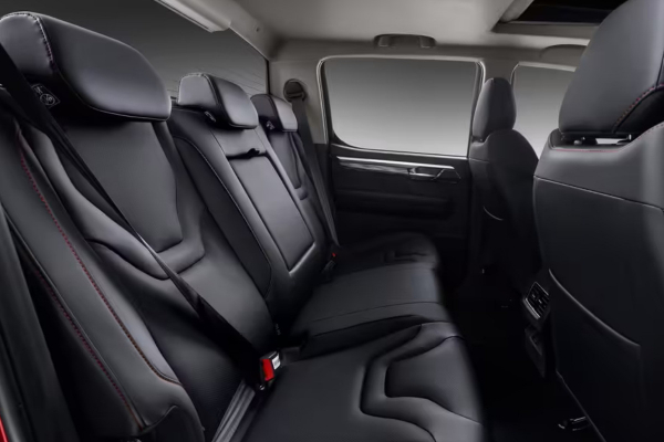 JAC T8 Pro снова в России: оснащение и цены JAC T8 Pro снова в России: оснащение и цены