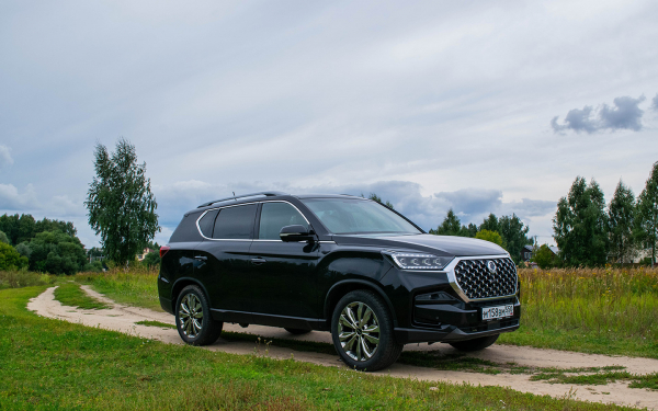 
            KGM Rexton vs Haval H5. Мы сравнили рамники из Кореи и КНР на бездорожье
        