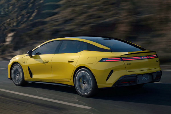 
            GAC представил конкурента Xiaomi SU7. В разработке помогла Alfa Romeo
        