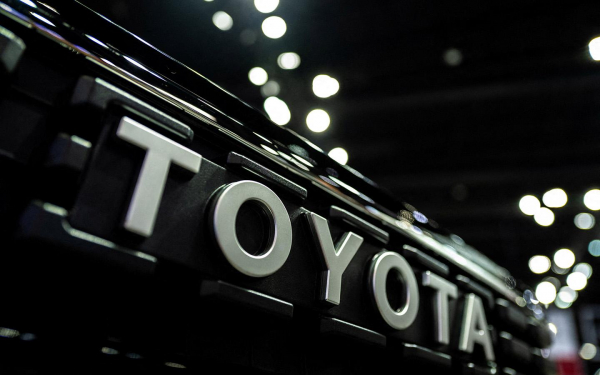 Toyota отзовет более 228 тыс. автомобилей из-за опасных кресел
Toyota отзовет более 228 тыс. автомобилей из-за опасных кресел