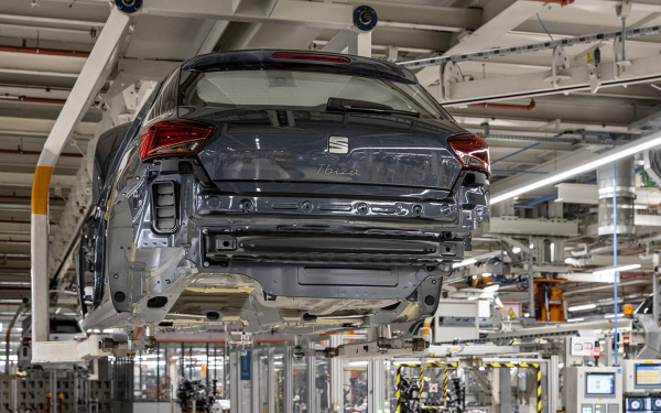 Volkswagen решил ликвидировать бренд Seat
Volkswagen решил ликвидировать бренд Seat