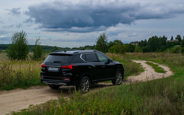
            KGM Rexton vs Haval H5. Мы сравнили рамники из Кореи и КНР на бездорожье
        