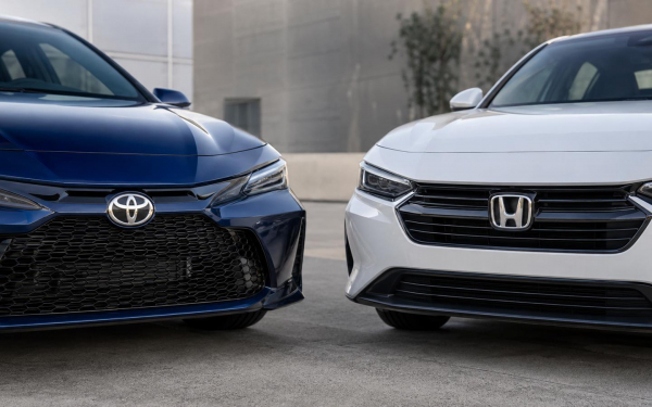 
            Toyota и Honda ждут серьезные потери из-за пошлин США. Прогноз аналитиков
        