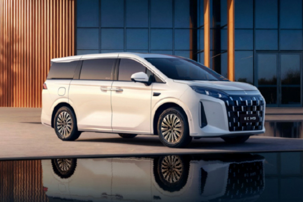 Корпоративный минивэн BYD Linghui M9 дебютировал в Китае