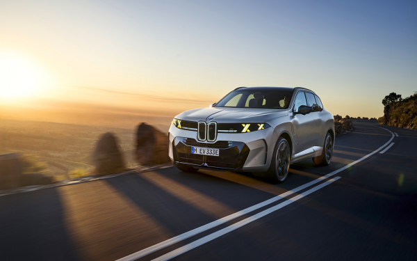 Представлен новый BMW X5. Он сам откроет двери водителю и пассажирам
Представлен новый BMW X5. Он сам откроет двери водителю и пассажирам