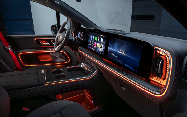 
            Кресла отрегулирует смартфон. Неожиданные опции нового Mercedes-Benz VLE
        