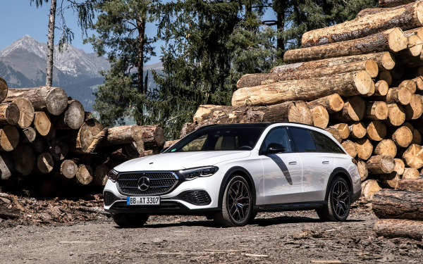 
            Дилеры привезут в Россию новый Audi A6 Allroad. Он будет дороже Q7
        