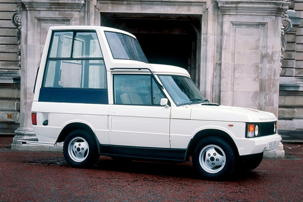 Карета повышенной проходимости: как появился Range Rover и почему он стал культовым