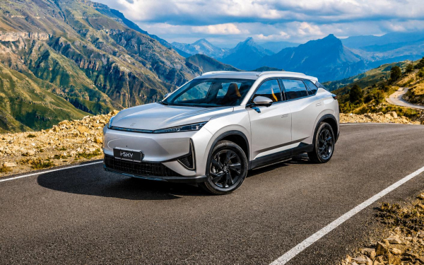 Представлен новый Evolute i-Sky. Производство стартует в августе
Представлен новый Evolute i-Sky. Производство стартует в августе