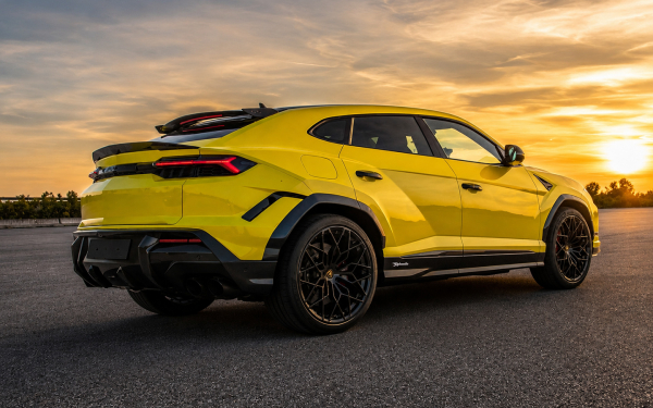 Lamborghini представил самый быстрый Urus в истории: до «сотни» за 3,3 с
Lamborghini представил самый быстрый Urus в истории: до «сотни» за 3,3 с