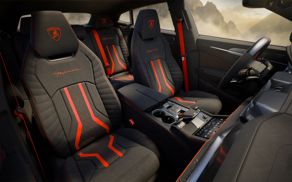 Lamborghini представил самый быстрый Urus в истории: до «сотни» за 3,3 с
Lamborghini представил самый быстрый Urus в истории: до «сотни» за 3,3 с