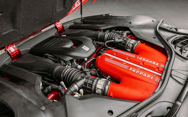 
            Зумеры и 12Cilindri. Обзор последнего суперкара Ferrari старой школы
        