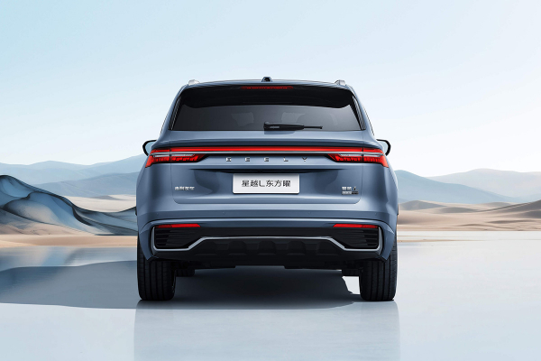 
            Миллион в год. Как быстро и насколько дешевеют Geely Monjaro c пробегом
        