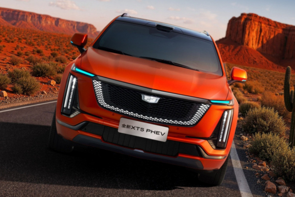 Китайский Cadillac XT5 стал подзаряжаемым гибридом