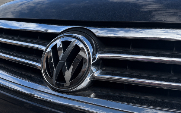 
            18 лет в одних руках. Опыт владения VW Touareg с пробегом 420 тыс. км
        