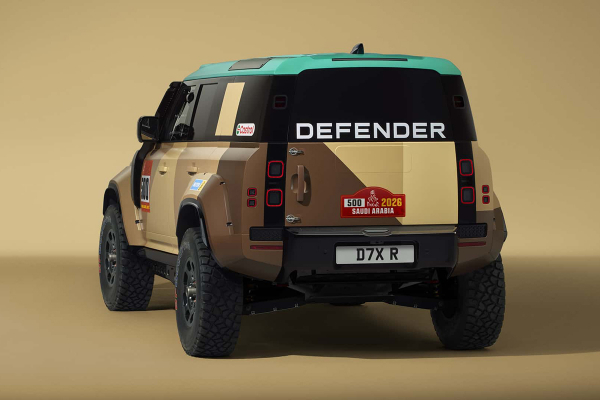 
            Land Rover показала Defender Dakar. У него 626 сил и &laquo;режим полета&raquo;
        