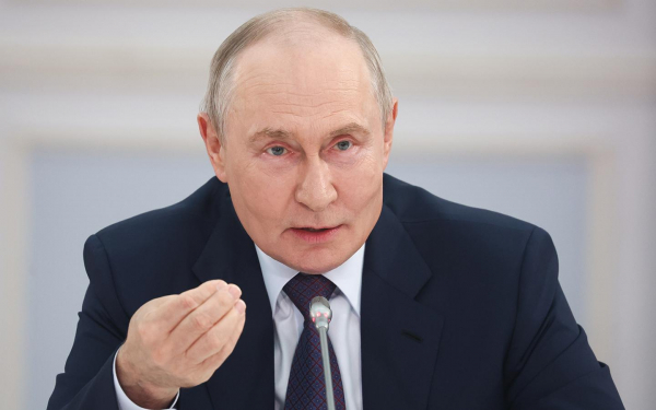 «Хорошо управляется». Владимир Путин оценил кроссовер Volga K50
«Хорошо управляется». Владимир Путин оценил кроссовер Volga K50