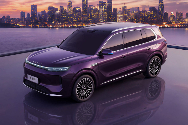 Большой гибрид Roewe Jiayue 07: в ожидании привлекательной цены