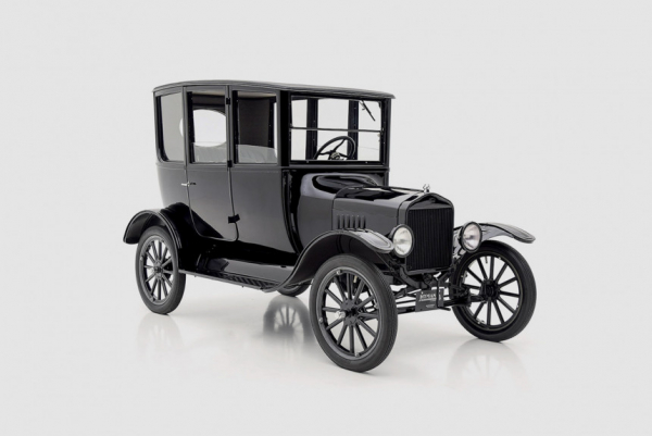 Ford T Center-Door Sedan 1921 года в рассказе Андрея Хрисанфова