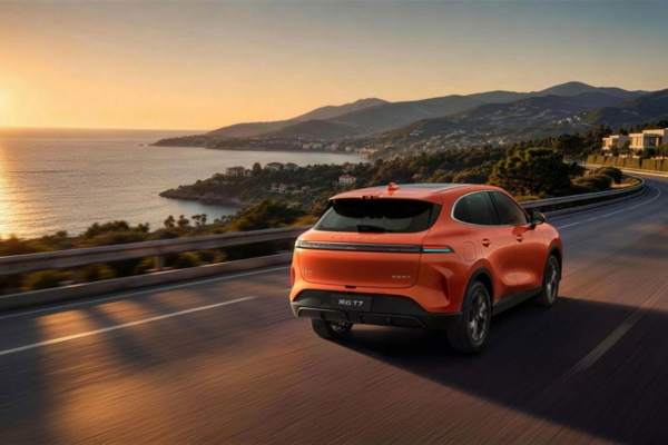 
            Chery запустила продажи Fulwin T7. Его российский &laquo;брат&raquo;&nbsp;&mdash; Tenet Plus L6
        