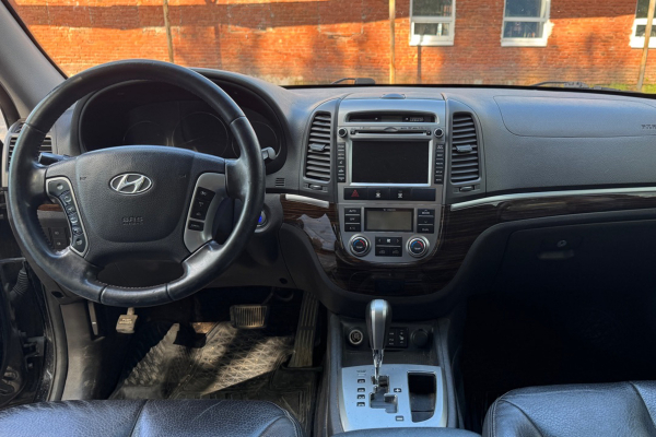 
            Ремонт генератора&nbsp;&mdash; 100 руб. Отзыв о Hyundai Santa Fe с пробегом 440 тыс.
        