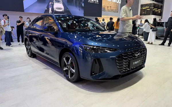 
            Chery возродил седан Arrizo 7. Он превратился в гибрид
        
