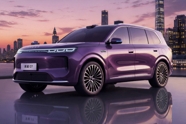 Большой гибрид Roewe Jiayue 07: в ожидании привлекательной цены