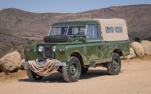 
            Land Rover Дэниела Крейга выставили на продажу за $18,5 тыс.
        