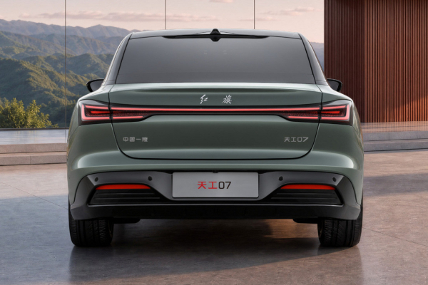 Электроседан Hongqi Tiangong 07: четвертый представитель семейства и батареи с технологиями BYD