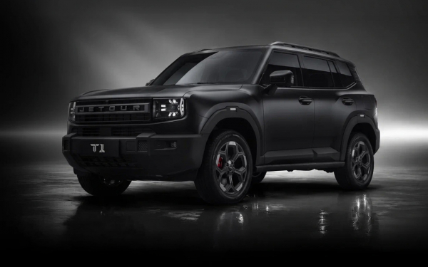 
            От брутального Jeland до особой Toyota. Какие новинки купить в сентябре
        