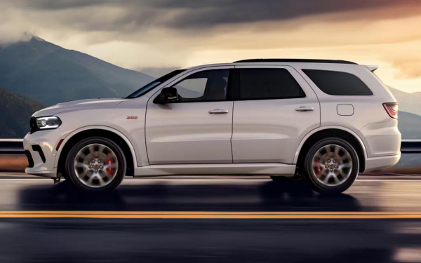 
            Dodge отзовет 74 тыс. Durango. У них на ходу отрываются спойлеры
        