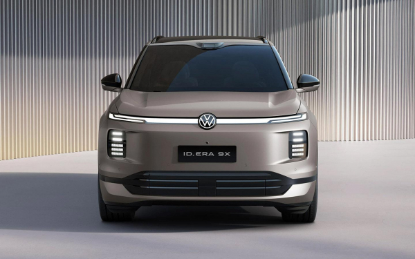 
            В России начались продажи VW ID.Era 9X. Полный привод за ₽11,4 млн
        