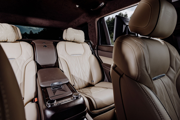 
            Русский ответ Rolls-Royce. Первый тест кроссовера Aurus Komendant
        