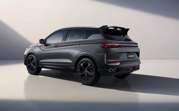 
            Geely Coolray подешевел на 170 тыс. руб. благодаря появлению новой версии
        