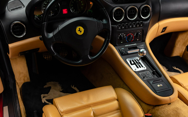 
            Пропавшую Ferrari Майкла Джордана выставят на аукцион
        