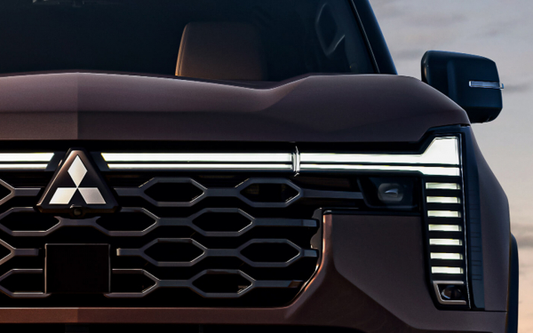 
            Представлен новый Mitsubishi Pajero. Пять фактов о рамном внедорожнике
        
