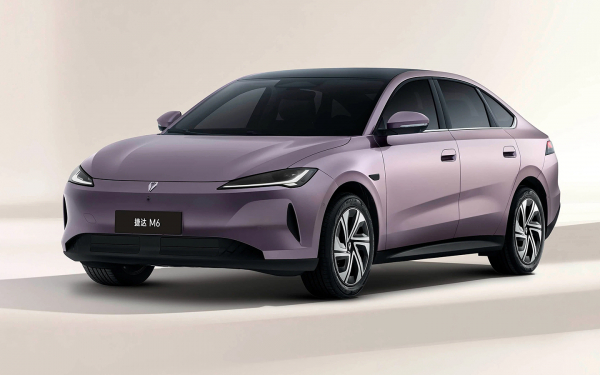 
            Jetta раскрыла цены на первый электрокар M6. Он стоит как Lada Granta
        