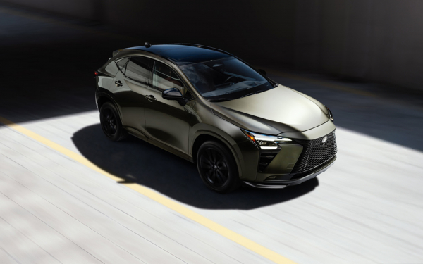 
            Консьерж уже в базовой версии. Представлен новый Lexus NX
        