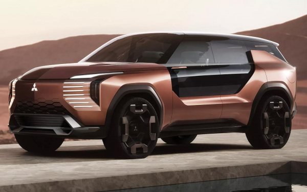 
            Новый Mitsubishi Outlander появится в 2028 году. Он станет гибридом
        