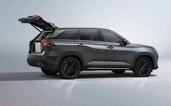 
            Haval H5 и еще семь кроссоверов с огромными багажниками. Модели и цены
        
