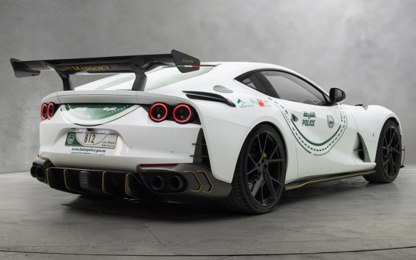 
            Mansory &laquo;прокачала&raquo; Ferrari 812 Superfast для полиции Дубая
        