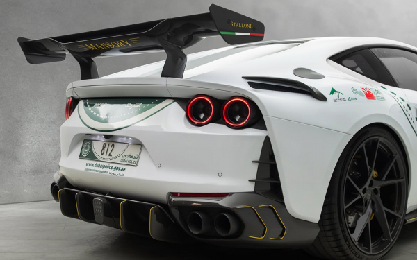 
            Mansory &laquo;прокачала&raquo; Ferrari 812 Superfast для полиции Дубая
        