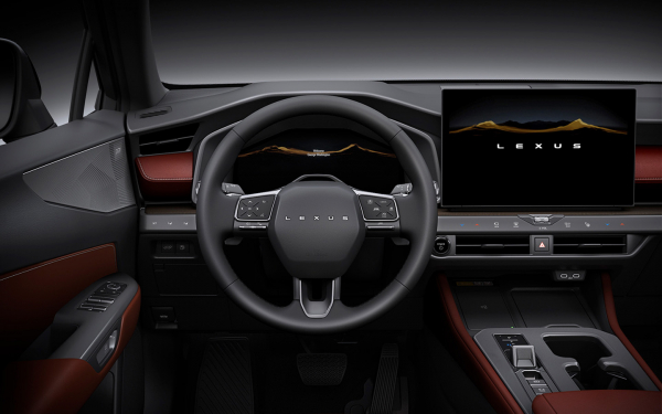 
            Консьерж уже в базовой версии. Представлен новый Lexus NX
        