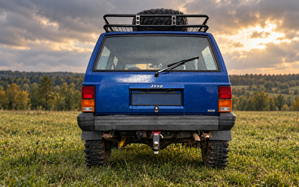 Как русская рулетка. Опыт владения 31-летним Jeep Cherokee
Как русская рулетка. Опыт владения 31-летним Jeep Cherokee