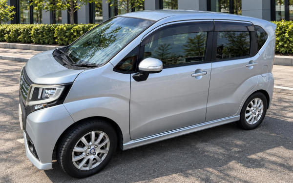 
            Из Владивостока в Москву на Daihatsu. Опыт покупки и владения кей-каром
        