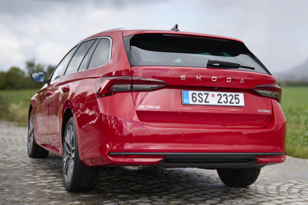 Skoda Octavia: теперь и последовательно-параллельный гибрид