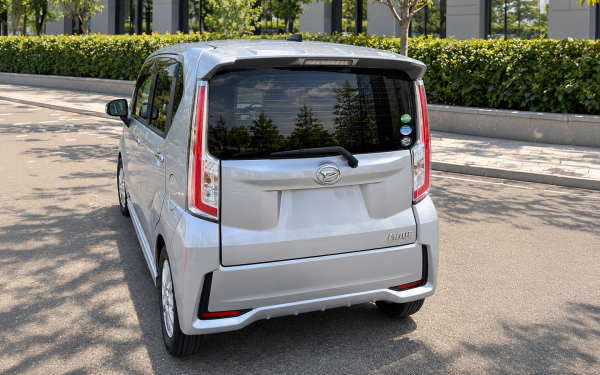 
            Из Владивостока в Москву на Daihatsu. Опыт покупки и владения кей-каром
        